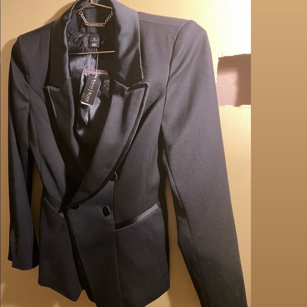 White House Black market tuxedo jacket